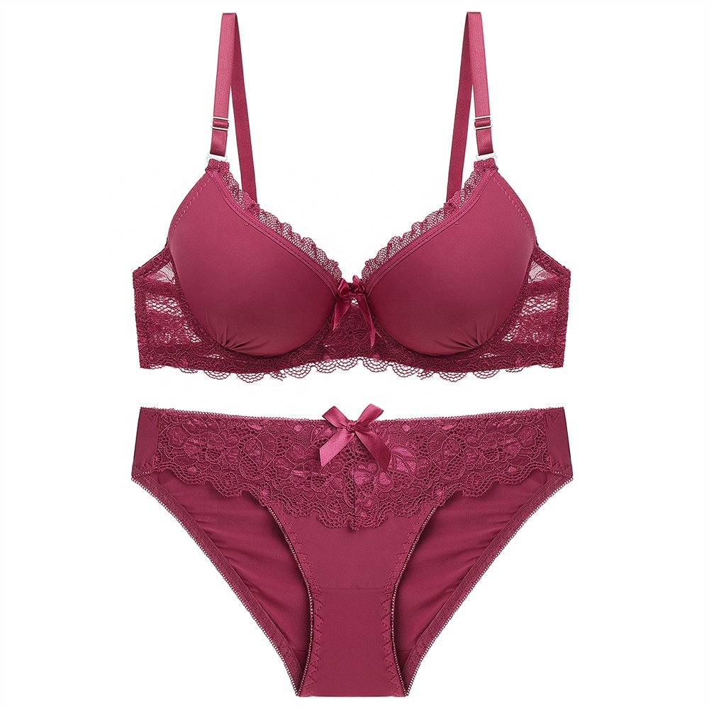 Bras & Knickers