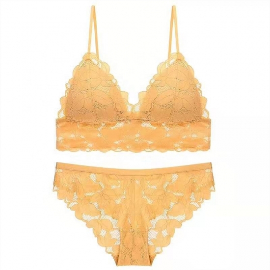 Tshirts Bras & Panties